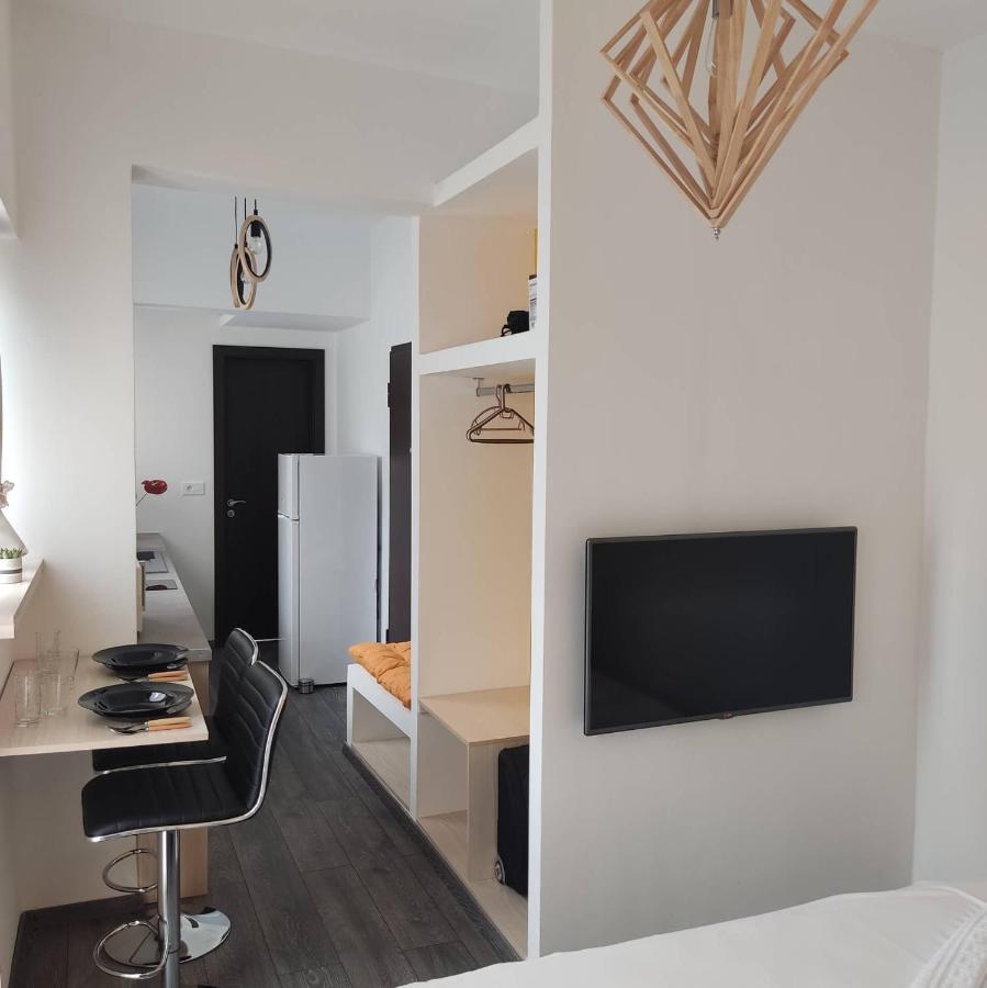 Petmeza Apartment 2 By Dimitropoulos Aigio Exterior photo